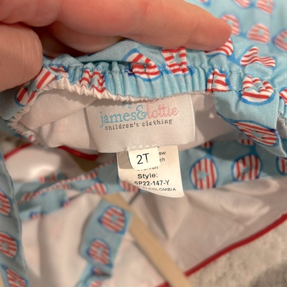 James and Lottie Bubble in Sunglasses Print, 2T - Picture 6 of 7